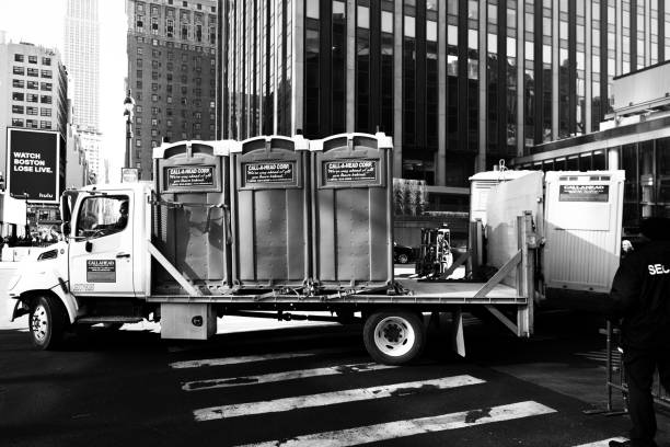 Best Luxury portable toilet rental  in Walnut Park, CA
